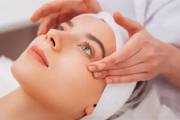 積玉橋美麗田園店做項(xiàng)目的時(shí)候會(huì)有推銷(xiāo)嗎 多久去美容院做一次臉部護(hù)理好 積玉橋美麗田園店做項(xiàng)目的時(shí)候會(huì)有推銷(xiāo)嗎 多久去美容院做一次臉部護(hù)理好