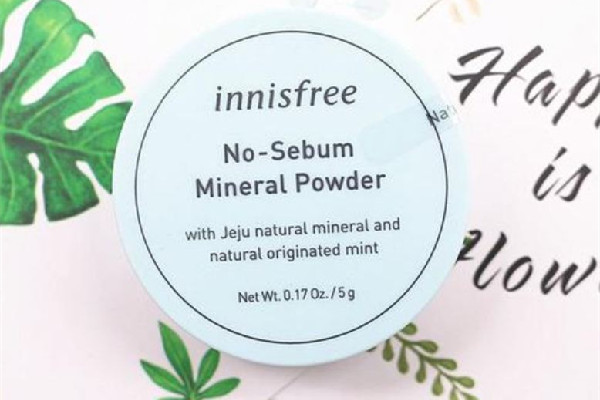 悅詩(shī)風(fēng)吟散粉用完后內(nèi)蓋怎么打開(kāi) 悅詩(shī)風(fēng)吟散粉用完要洗臉嗎 悅詩(shī)風(fēng)吟散粉用完后內(nèi)蓋怎么打開(kāi) 悅詩(shī)風(fēng)吟散粉用完要洗臉嗎