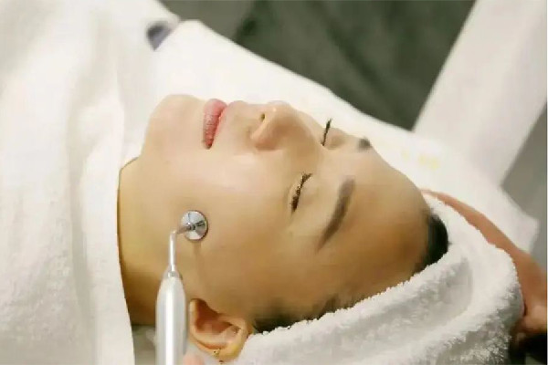 中南路漾膚皮膚管理面部清潔后感覺皮膚怎么樣 面部清潔用什么產(chǎn)品比較好