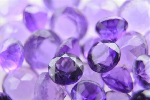 紫水晶有收藏價值嗎 紫水晶的等級怎么看 紫水晶有收藏價值嗎 紫水晶的等級怎么看