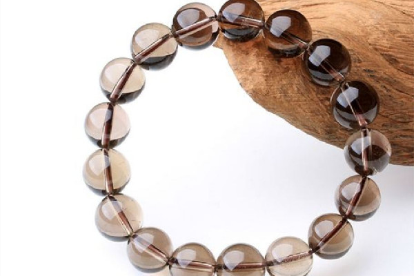 茶晶顏色越深越好嘛 茶晶怎么區(qū)別好壞 茶晶顏色越深越好嘛 茶晶怎么區(qū)別好壞