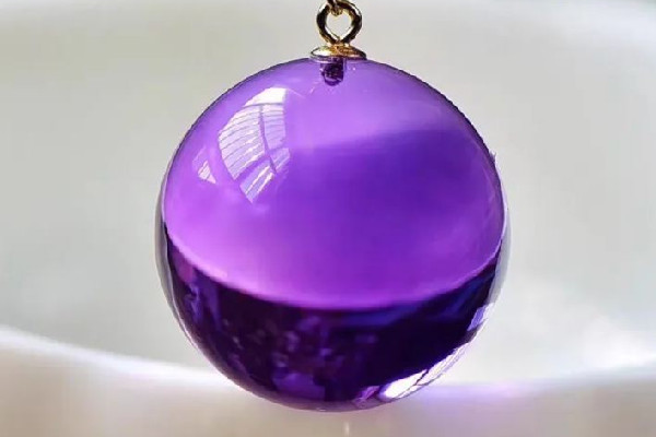 紫水晶有棉絮是真的嗎 紫水晶有棉絮還值錢(qián)嗎 紫水晶有棉絮是真的嗎 紫水晶有棉絮還值錢(qián)嗎