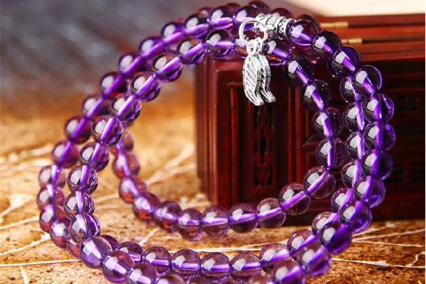 紫水晶是什么星座的幸運石 紫水晶是幾月的生辰石 紫水晶是什么星座的幸運石 紫水晶是幾月的生辰石