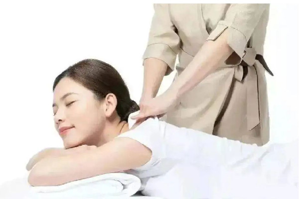 中南路百艾云集經(jīng)絡(luò)減肥艾灸調(diào)理店肩頸按摩后舒服嗎 肩頸按摩有疙瘩是什么 中南路百艾云集經(jīng)絡(luò)減肥艾灸調(diào)理店肩頸按摩后舒服嗎 肩頸按摩有疙瘩是什么