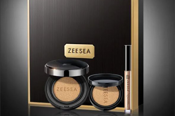 滋色氣墊和愛(ài)敬氣墊哪個(gè)好用 滋色氣墊適合什么皮膚 滋色氣墊和愛(ài)敬氣墊哪個(gè)好用 滋色氣墊適合什么皮膚