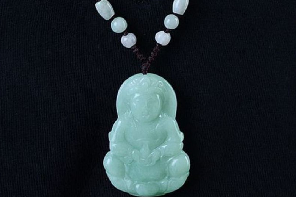 觀音吊墜怎么佩戴 觀音吊墜和平安扣哪個(gè)好