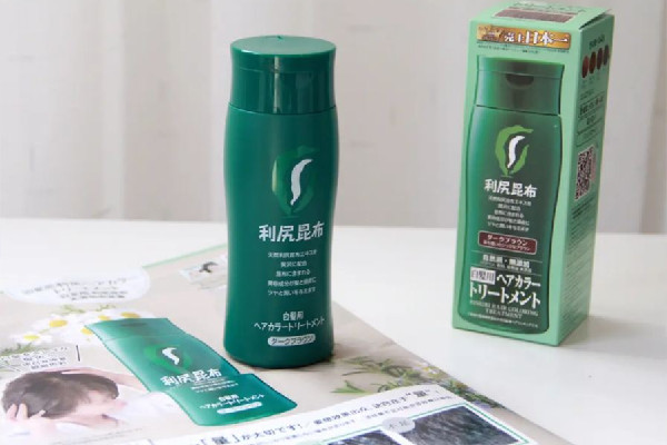 染發(fā)膏和雙氧奶混合要靜置多久 染發(fā)膏和雙氧奶的比例 染發(fā)膏和雙氧奶混合要靜置多久 染發(fā)膏和雙氧奶的比例