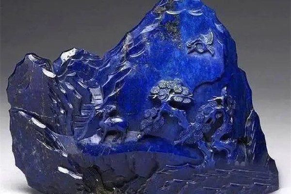 青金石的功效和作用 青金石對(duì)眼睛好嗎 青金石的功效和作用 青金石對(duì)眼睛好嗎