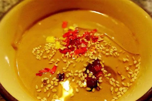 麻醬碟和油碟哪個(gè)熱量高 麻醬碟熱量 麻醬碟和油碟哪個(gè)熱量高 麻醬碟熱量