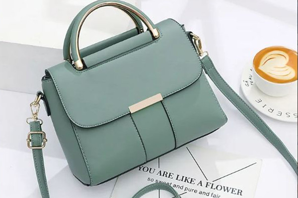 13000元薯片包:還未開(kāi)售已被訂光 包包奢侈品牌有哪些 13000元薯片包:還未開(kāi)售已被訂光 包包奢侈品牌有哪些