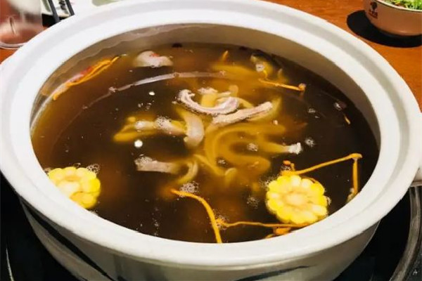 菌湯火鍋會不會長胖 菌湯火鍋熱量高嗎 菌湯火鍋會不會長胖 菌湯火鍋熱量高嗎