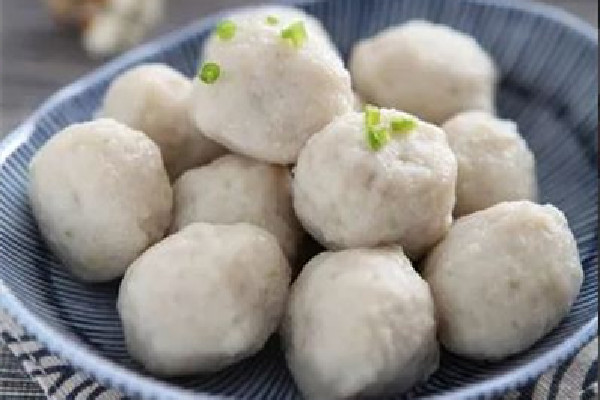 魚丸怎么做又滑又嫩 魚丸做的不q彈什么原因 魚丸怎么做又滑又嫩 魚丸做的不q彈什么原因