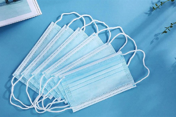 女子沒戴口罩被反綁跪地?警方回應 戴口罩的重要性 女子沒戴口罩被反綁跪地?警方回應 戴口罩的重要性