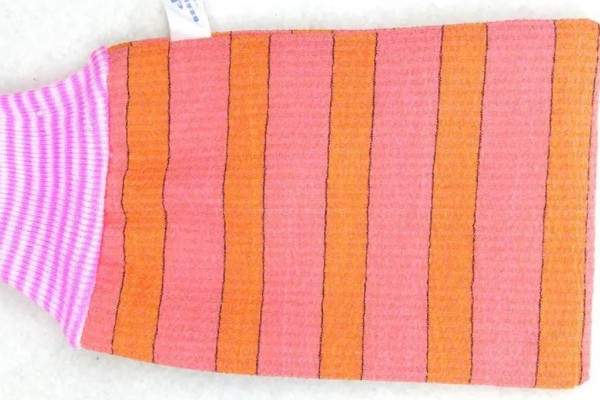 搓澡巾和搓澡海綿哪個(gè)好用 搓澡巾可以去角質(zhì)嗎 搓澡巾和搓澡海綿哪個(gè)好用 搓澡巾可以去角質(zhì)嗎