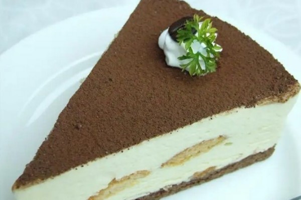 提拉米蘇蛋糕是慕斯蛋糕嗎 提拉米蘇蛋糕和慕斯蛋糕哪個(gè)好 提拉米蘇蛋糕是慕斯蛋糕嗎 提拉米蘇蛋糕和慕斯蛋糕哪個(gè)好