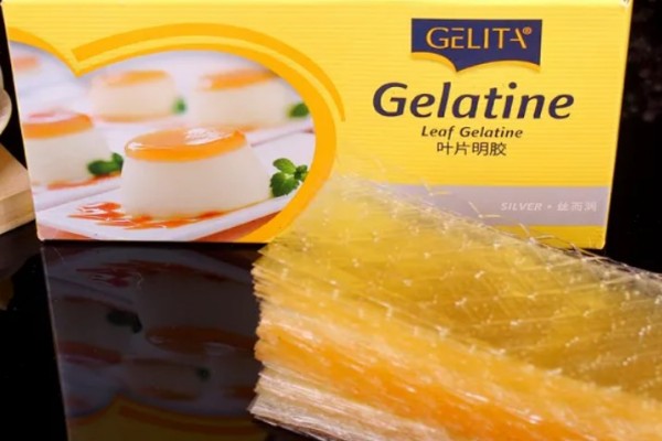 吉利丁片是什么東西 吉利丁片是明膠嗎 吉利丁片是什么東西 吉利丁片是明膠嗎