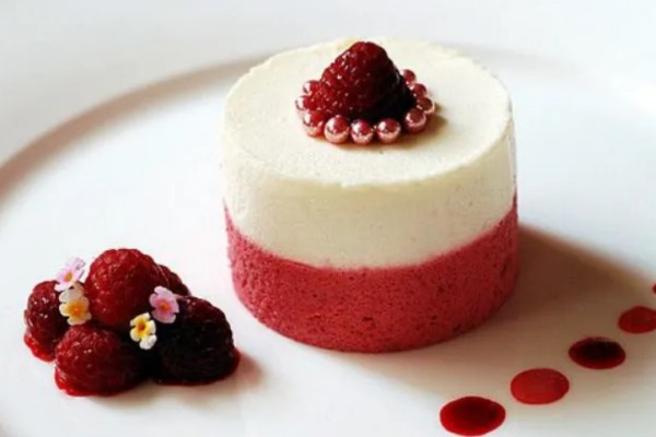 吉利丁片為什么要用冷水泡 吉利丁片用熱水泡了還能用嗎 吉利丁片為什么要用冷水泡 吉利丁片用熱水泡了還能用嗎