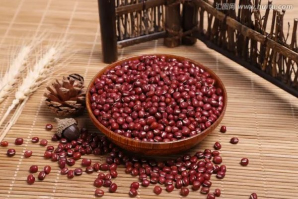 紅豆用熱水泡還是冷水泡 紅豆用電飯煲煮多久才會(huì)爛 紅豆用熱水泡還是冷水泡 紅豆用電飯煲煮多久才會(huì)爛