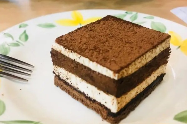 提拉米蘇吃了會(huì)長胖嗎 提拉米蘇吃多了會(huì)怎樣 提拉米蘇吃了會(huì)長胖嗎 提拉米蘇吃多了會(huì)怎樣