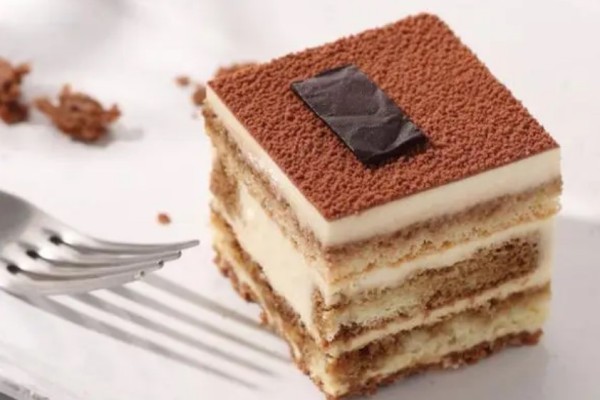 提拉米蘇蛋糕是慕斯蛋糕嗎 提拉米蘇蛋糕和慕斯蛋糕哪個(gè)好 提拉米蘇蛋糕是慕斯蛋糕嗎 提拉米蘇蛋糕和慕斯蛋糕哪個(gè)好
