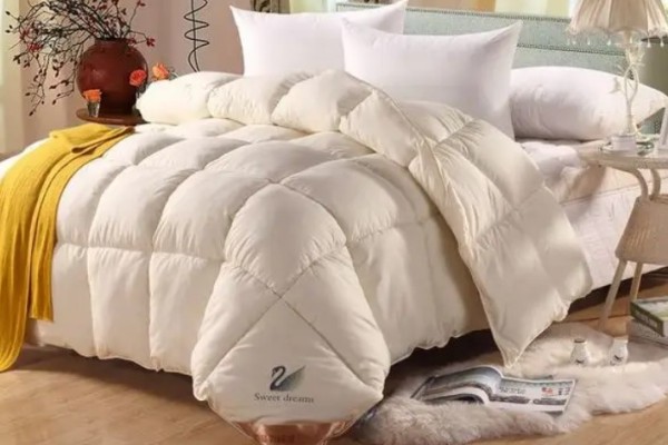 羽絨被買(mǎi)回來(lái)怎么處理 羽絨被買(mǎi)回來(lái)直接蓋嗎