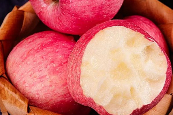 紅富士蘋果吃起來(lái)怎么樣 紅富士蘋果有什么營(yíng)養(yǎng)價(jià)值