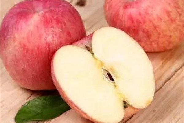 紅富士蘋果吃起來(lái)怎么樣 紅富士蘋果有什么營(yíng)養(yǎng)價(jià)值