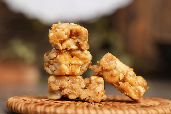 花生糖是哪里的特產(chǎn) 花生糖是什么糖做的 花生糖是哪里的特產(chǎn) 花生糖是什么糖做的