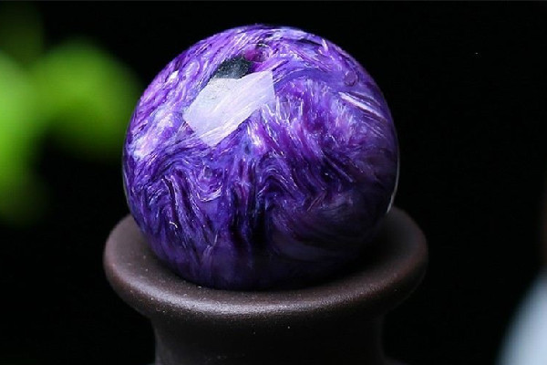 紫龍晶會越戴越紫嗎 紫龍晶戴時間久會變色嗎 紫龍晶會越戴越紫嗎 紫龍晶戴時間久會變色嗎