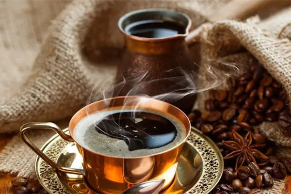 黑咖啡和美式咖啡哪個提神 黑咖啡和美式咖啡味道一樣嗎 黑咖啡和美式咖啡哪個提神 黑咖啡和美式咖啡味道一樣嗎