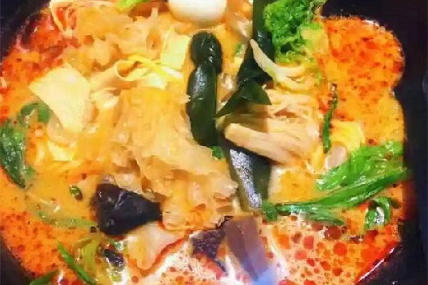 楊國(guó)福被曝反向抹零 楊國(guó)福麻辣燙的湯底是什么煮的 楊國(guó)福被曝反向抹零 楊國(guó)福麻辣燙的湯底是什么煮的