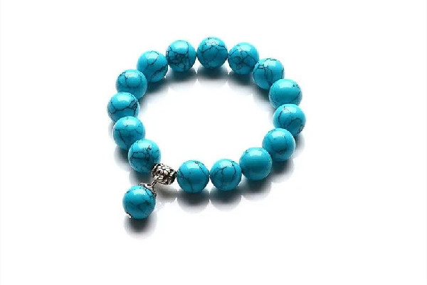 綠松石的功效與作用 綠松石可以辟邪嗎 綠松石的功效與作用 綠松石可以辟邪嗎