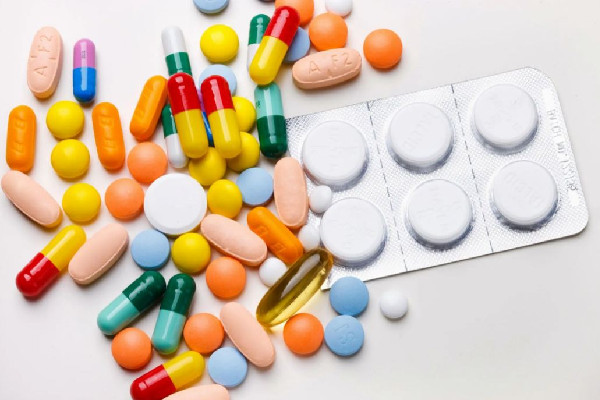 盲目囤藥不可取 家中常備感冒藥應該有哪些 盲目囤藥不可取 家中常備感冒藥應該有哪些