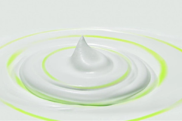 乳液要天天用嗎 乳液可以直接涂在臉上么 乳液要天天用嗎 乳液可以直接涂在臉上么