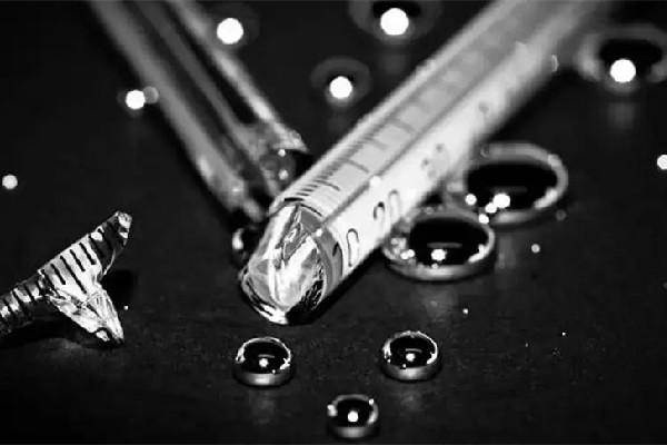 水銀體溫計打碎了怎么處理 水銀體溫計打碎了找不到水銀怎么辦 水銀體溫計打碎了怎么處理 水銀體溫計打碎了找不到水銀怎么辦