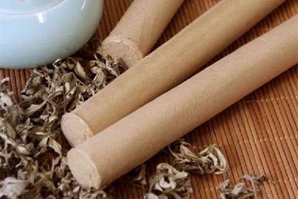 艾條放的時(shí)間越長(zhǎng)越好嗎 艾條可以放多久不壞 艾條放的時(shí)間越長(zhǎng)越好嗎 艾條可以放多久不壞