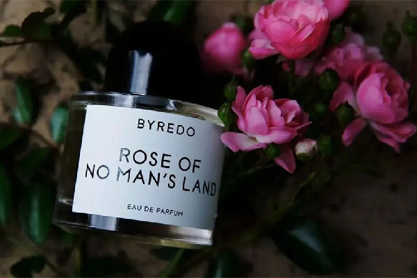 無(wú)人區(qū)玫瑰可以留香多久 無(wú)人區(qū)玫瑰適合什么樣的女生