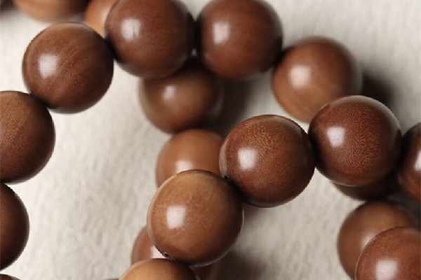 檀香手串可以長(zhǎng)期佩戴嗎 檀香手串戴久了會(huì)影響懷孕嗎 檀香手串可以長(zhǎng)期佩戴嗎 檀香手串戴久了會(huì)影響懷孕嗎