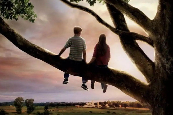 45歲女子帶5個(gè)孩子嫁給初戀 初戀是第一次談戀愛嗎 45歲女子帶5個(gè)孩子嫁給初戀 初戀是第一次談戀愛嗎