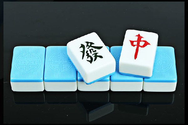 女子乘火車(chē)遇麻將專(zhuān)列生意火爆 麻將有多少種玩法 女子乘火車(chē)遇麻將專(zhuān)列生意火爆 麻將有多少種玩法