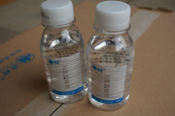 醫(yī)用酒精有效期多長(zhǎng)時(shí)間 醫(yī)用酒精開(kāi)封多久失效 醫(yī)用酒精有效期多長(zhǎng)時(shí)間 醫(yī)用酒精開(kāi)封多久失效