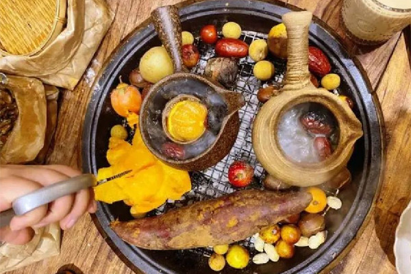 “圍爐煮茶”已致多地多人中毒 圍爐煮茶是哪個地方的特色 “圍爐煮茶”已致多地多人中毒 圍爐煮茶是哪個地方的特色