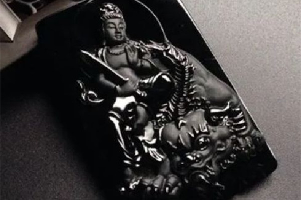 墨翠可以辟邪嗎 墨翠對身體有好處嗎 墨翠可以辟邪嗎 墨翠對身體有好處嗎