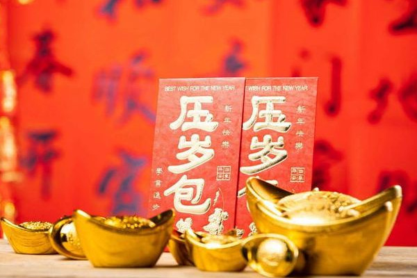 13歲兒女起訴父親還壓歲錢1.68萬(wàn) 壓歲錢要上交給父母嗎 13歲兒女起訴父親還壓歲錢1.68萬(wàn) 壓歲錢要上交給父母嗎