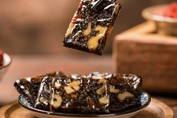 阿膠糕的功效和作用 阿膠糕可以提高免疫力嗎 阿膠糕的功效和作用 阿膠糕可以提高免疫力嗎