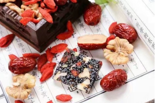 阿膠糕會影響月經(jīng)嗎 阿膠糕會導致月經(jīng)提前嗎