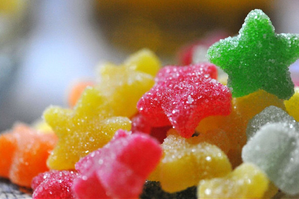 女子稱(chēng)遇糖果刺客6塊糖賣(mài)466元 手工糖果為什么那么貴 女子稱(chēng)遇糖果刺客6塊糖賣(mài)466元 手工糖果為什么那么貴