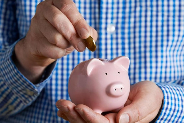 女子銀行存5萬被要求出具收入證明 存款會(huì)問資金來源嗎