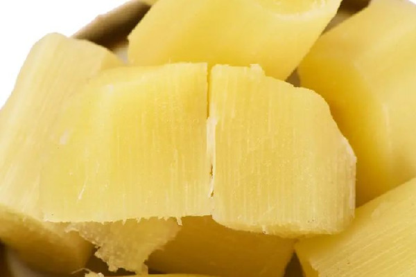 甘蔗有什么營(yíng)養(yǎng)成分 甘蔗適合什么人群吃 甘蔗有什么營(yíng)養(yǎng)成分 甘蔗適合什么人群吃