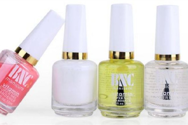 美甲營養(yǎng)油的正確用法 美甲營養(yǎng)油什么時(shí)候用